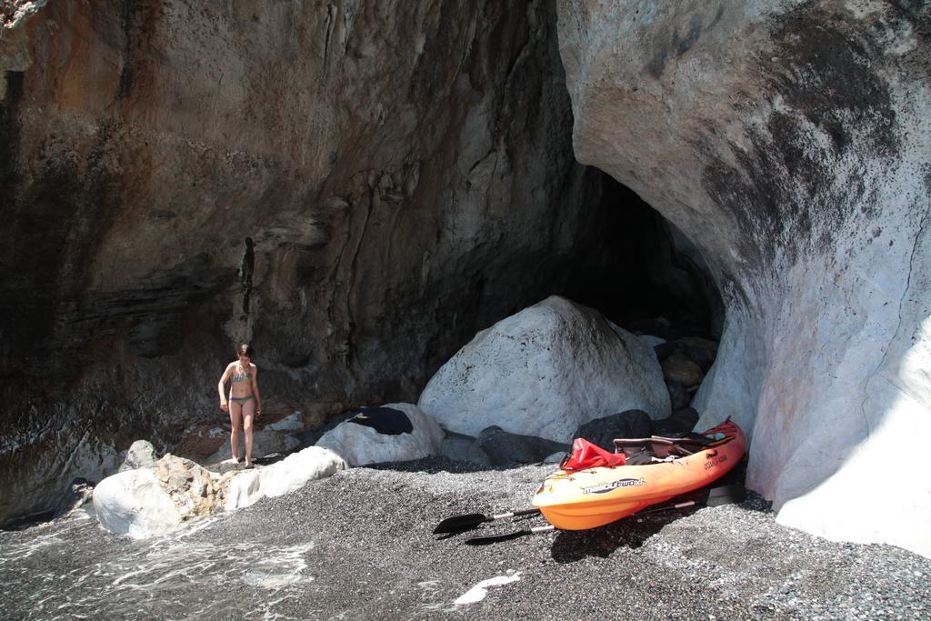 Paralia Guest House Agia Roumeli Dış mekan fotoğraf