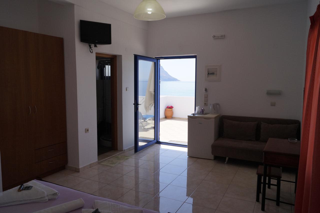 Paralia Guest House Agia Roumeli Dış mekan fotoğraf